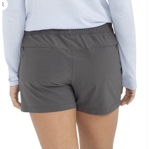 New Free Fly Women's Pull-On Breeze Short Graphite Gray Size Small Vuori Style - Picture 2 of 5